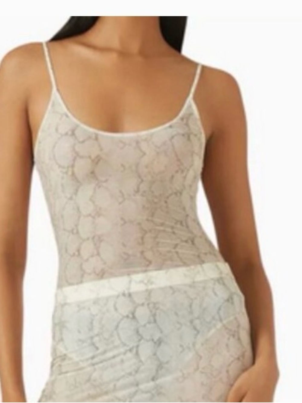 Skims MILKY SHEER
CAMI STYLE:
-AM-9655W
COLOR: STONE PASTEL SNAKE PRINT